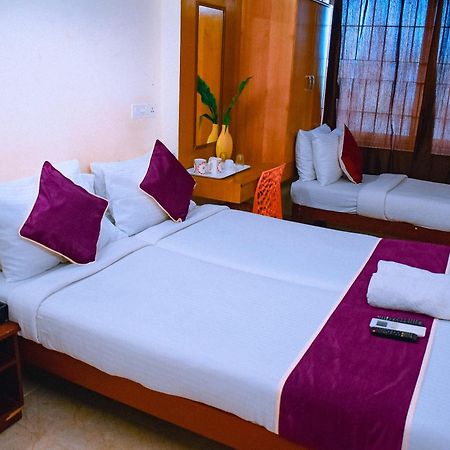 Naksha Tree Hotels Kishore Inn - Koyambedu 钦奈 外观 照片
