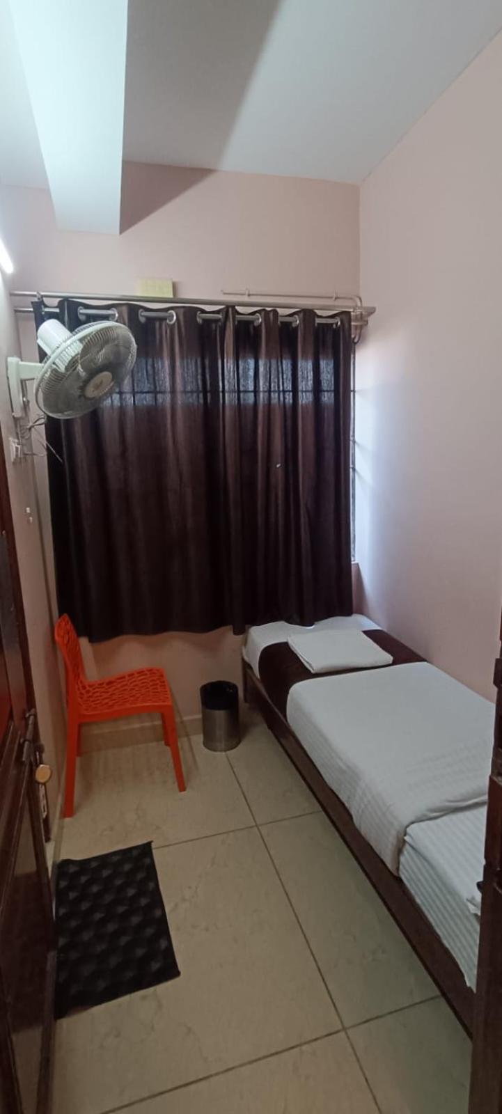 Naksha Tree Hotels Kishore Inn - Koyambedu 钦奈 外观 照片